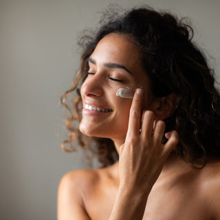 Blackberry Seed Soothing Face Cream Compostable Refill Pouch 50g