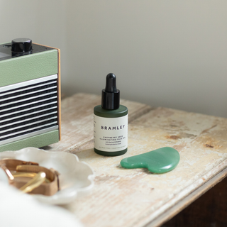 Raspberry Seed Illuminating Face Oil