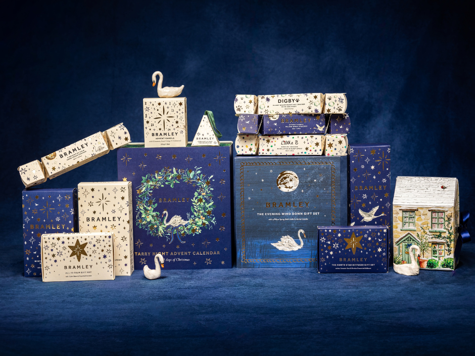 Give a Little Botanical Magic this Christmas