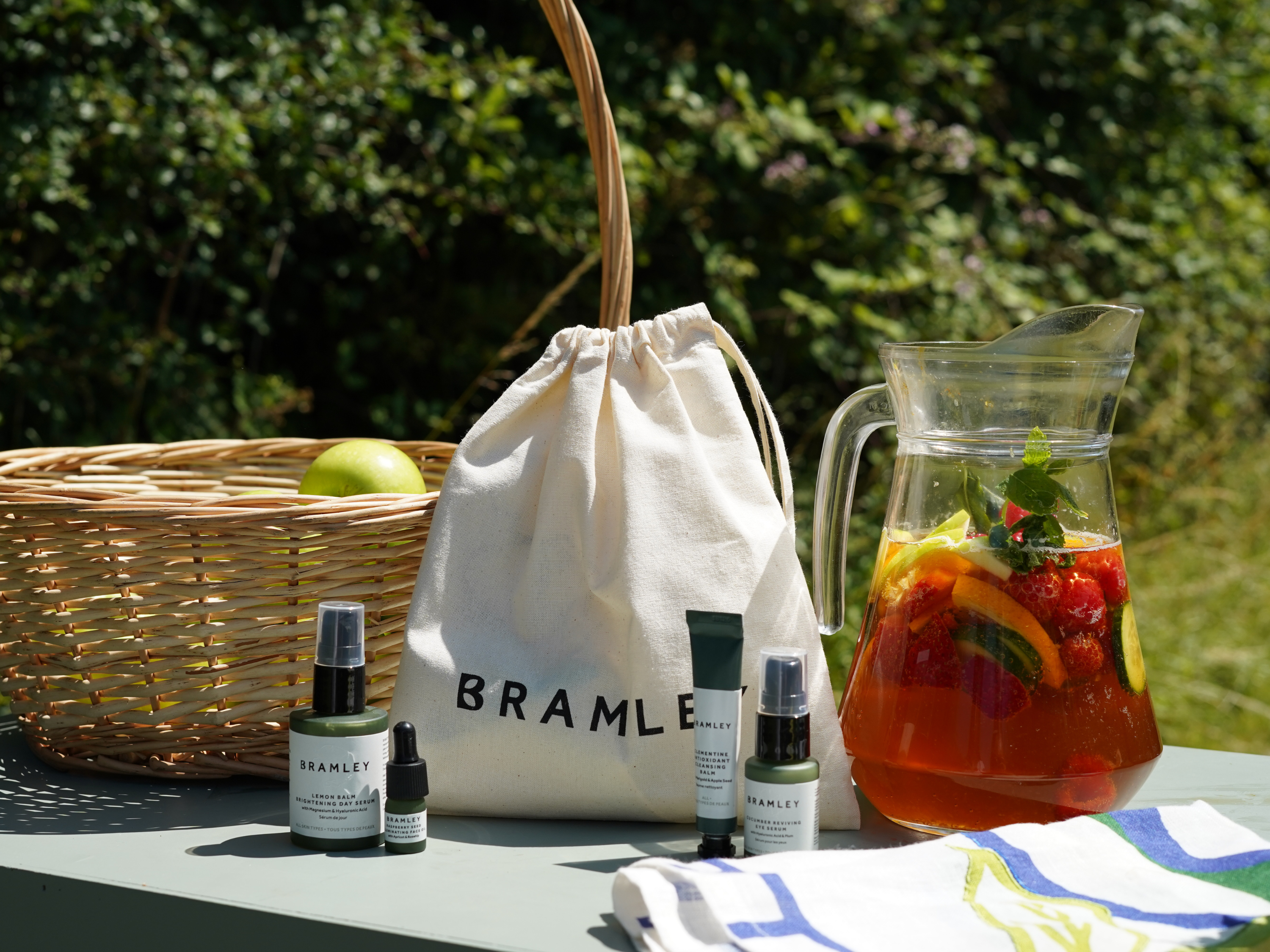THE TASTE OF SUMMER for your skin